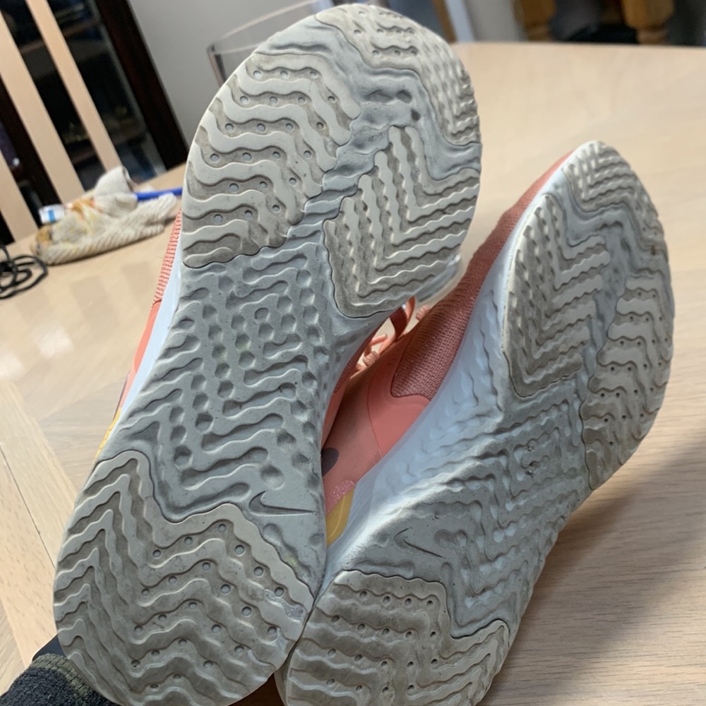Shoes - Picture 5 of 5
